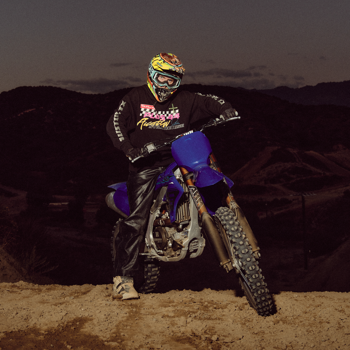 VINTAGE AUSTIN PULLOVER HOODIE