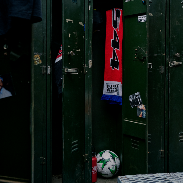 +44 Silverstone English Football Scarf